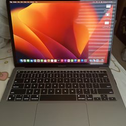 Apple MacBook Air M1