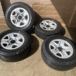Toyota Tundra Stock Rims 18r 5 Lug