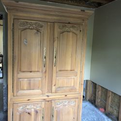 Armoire