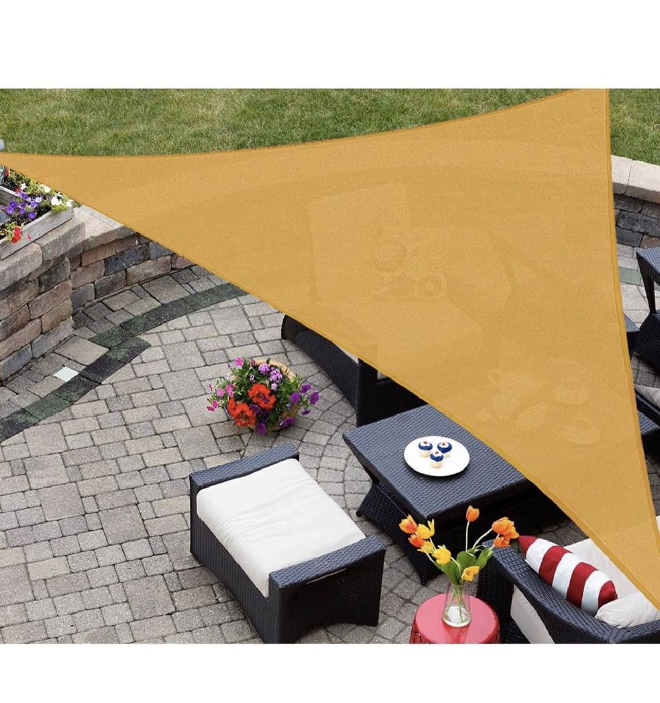 π $20 Brand New In Box Sun Shade Sail Triangle 16' x 16' x 16