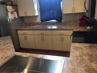Cabinet refacing