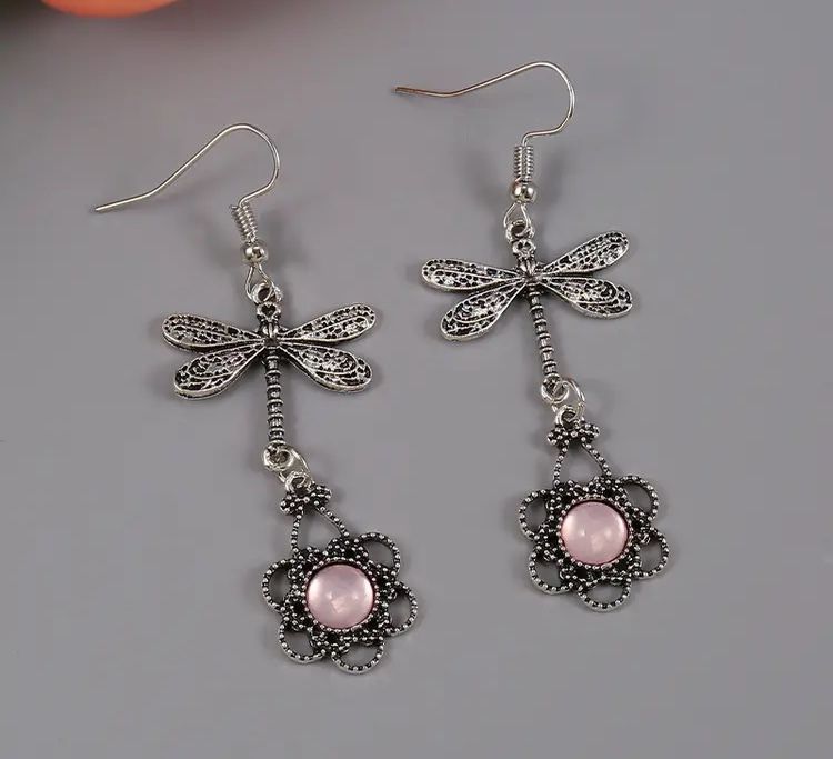 🫠😍BEAUTIFUL PINK MOONSTONE DANGLE EARRINGS