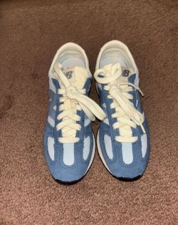 New Balance 237 Sneakers - Size 6 Women’s