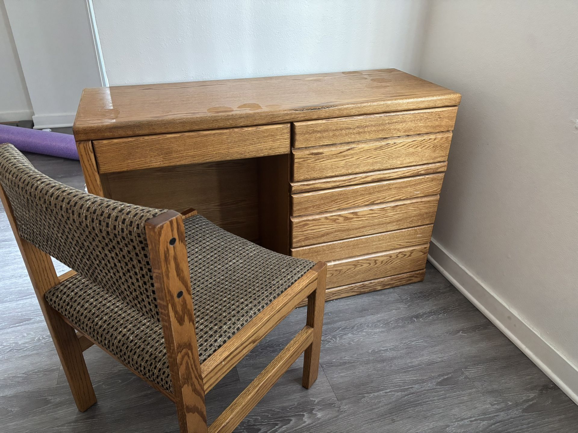 Desk + Chair Combo