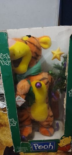 Disney Tigger Animated Display Figure