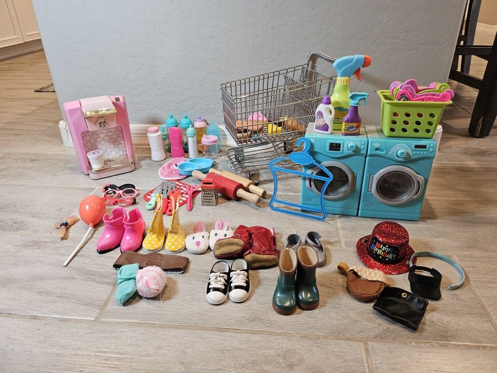 Doll Lot. Accessories. Clothes. 3 Dolls.