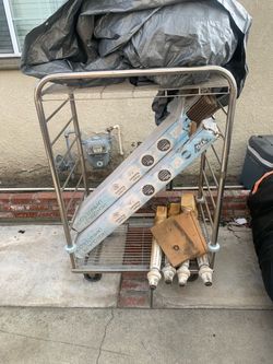Commercial Stainless Steel – 65–72” H x 24–30” W x 28–36” D Make a offer