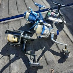 4 Large Spinning Reels