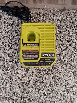 FAST CHARGER RYOBI