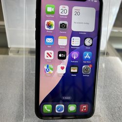 iPhone XR 64GB Unlocked