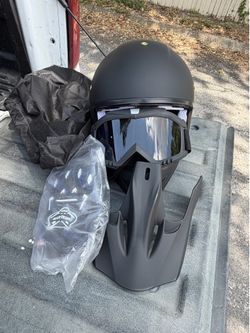 Roozo XL MotorSport Helmet , Goggles & Gloves