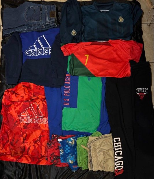 All Boy Clothes Size 12 Boy For 25$