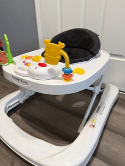 BABY WALKER