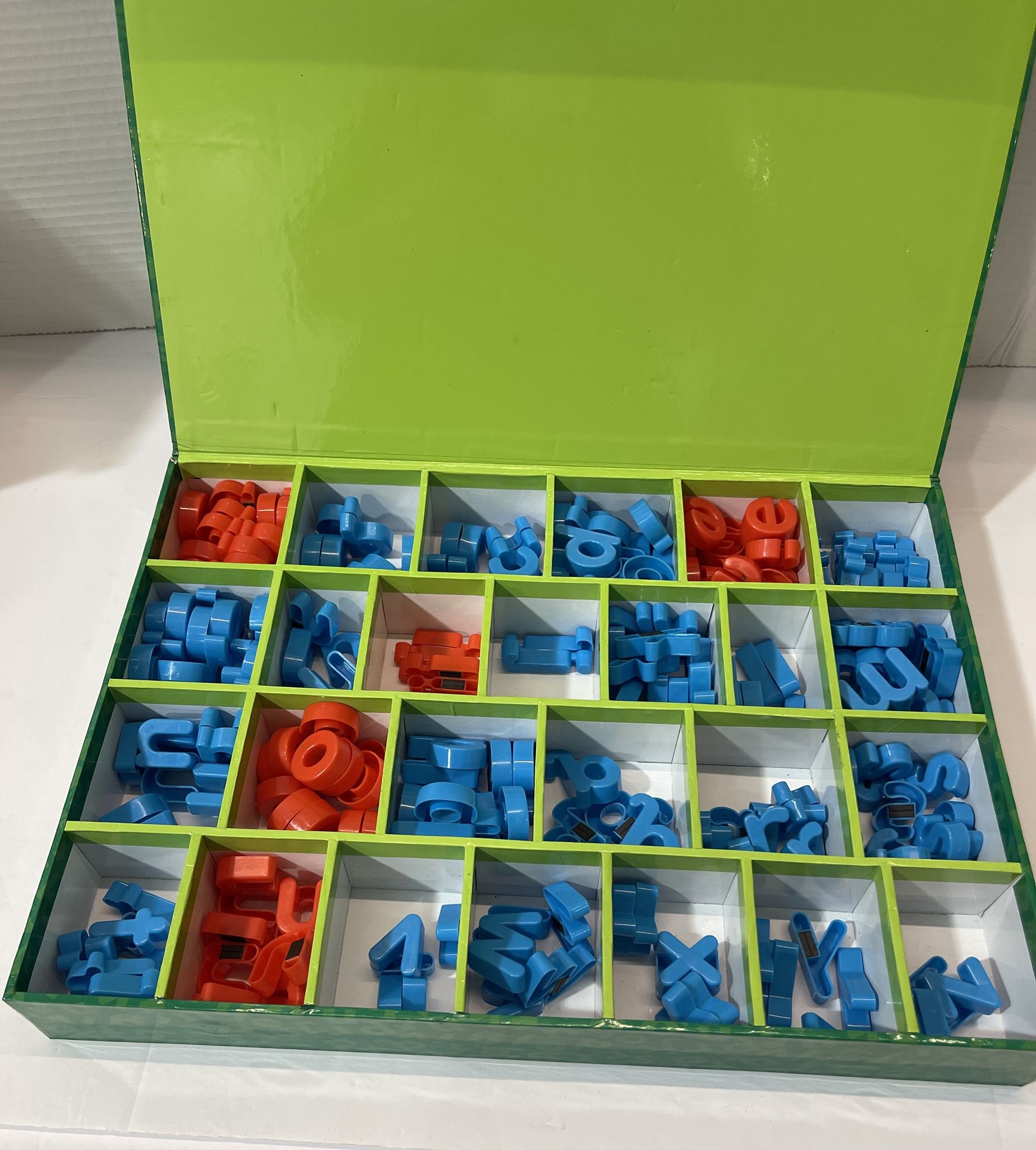 Classroom Magnetic Letters Kit