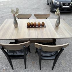 Dinning Table and 4 Chairs