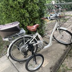 Like New Condition Electric Bike