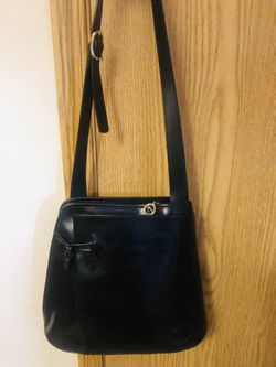 Vintage Black Leather Longchamp Shoulder Bag