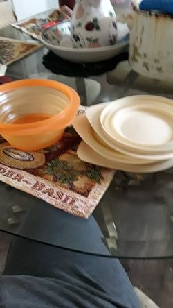 TUPPERWARE ITEMS