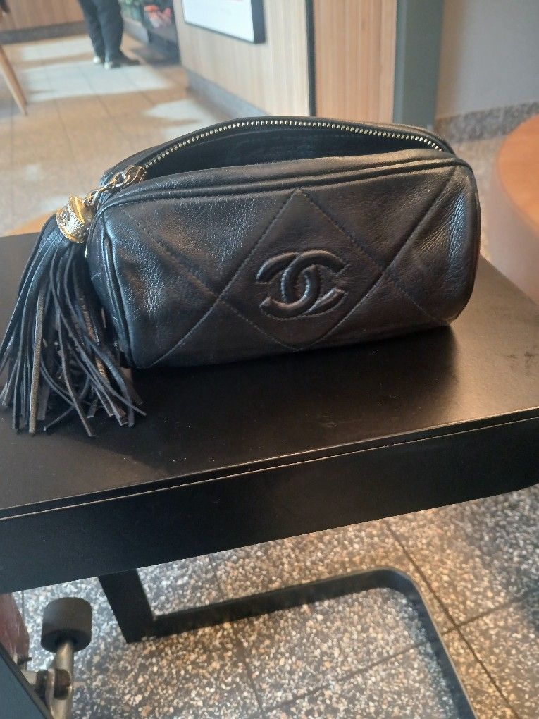 Vintage Chanel Camera Bag
