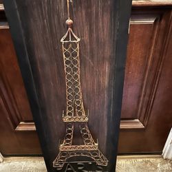 3-D Metal Eiffel Tower Wall Decor