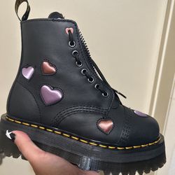 Sinclair Leather heart Platform Boots 