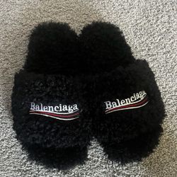 Balenciaga Slide