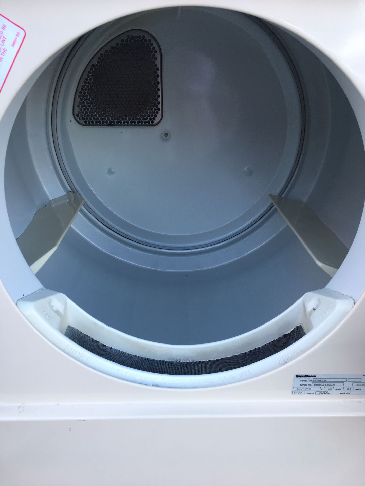 Speed queen electric dryer works awesome