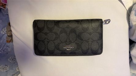 Coach Signature Zip-Around Wallet