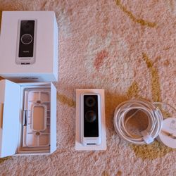 Ubiquiti UniFi G4 doorbell + AC Adapter 