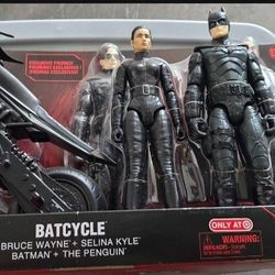 Batman Figures/Batcycle 