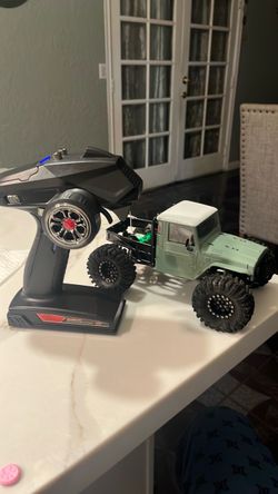 Rc crawler trx4m. Read desc