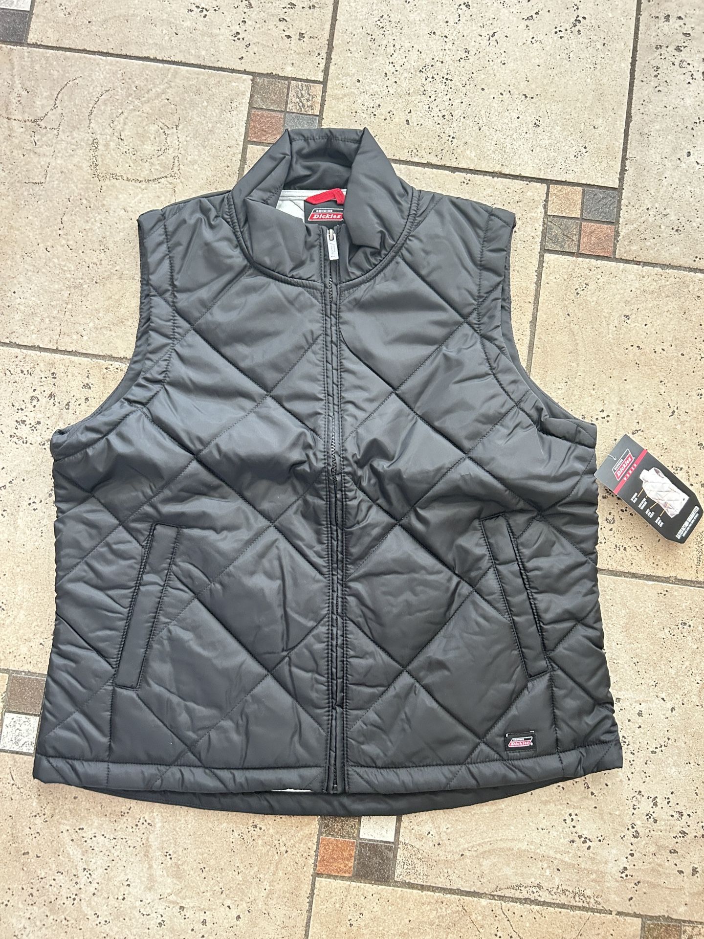 NWT Genuine Dickies women water resistant quilted vest Size L