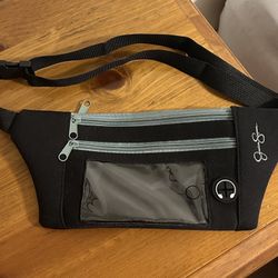 Jessica Simpson Touch Screen Running Waist Pack Fanny Pack Green Black