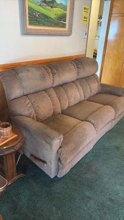 Reclining couch
