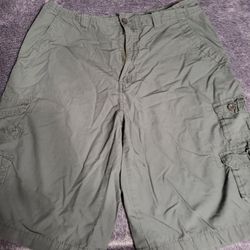 Mens Shorts Size 32