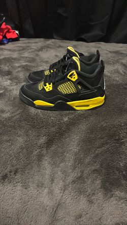 Jordan 4s 