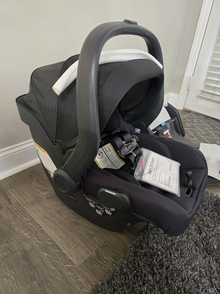 UPPAbaby Mesa V2 Infant Car Seat