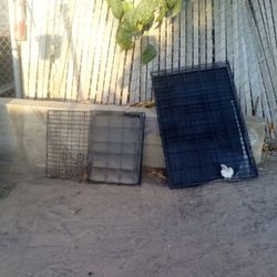 2 Dog Kennels Like New