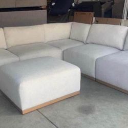 HENREDON FABRIC MODULAR SECTIONAL WITH OTTOMAN 