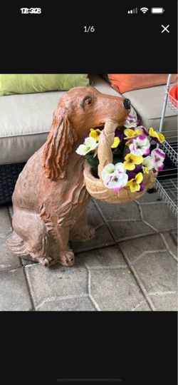 Dog concrete statue