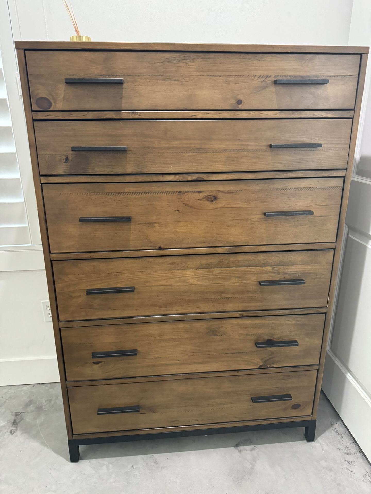 Wood Dresser