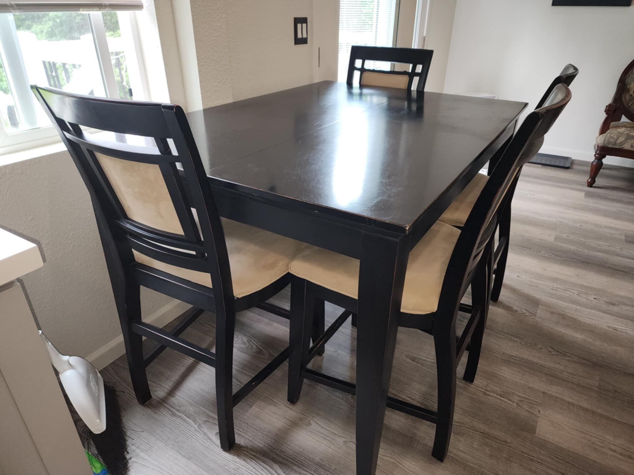 Dining Table And 4 Chairs