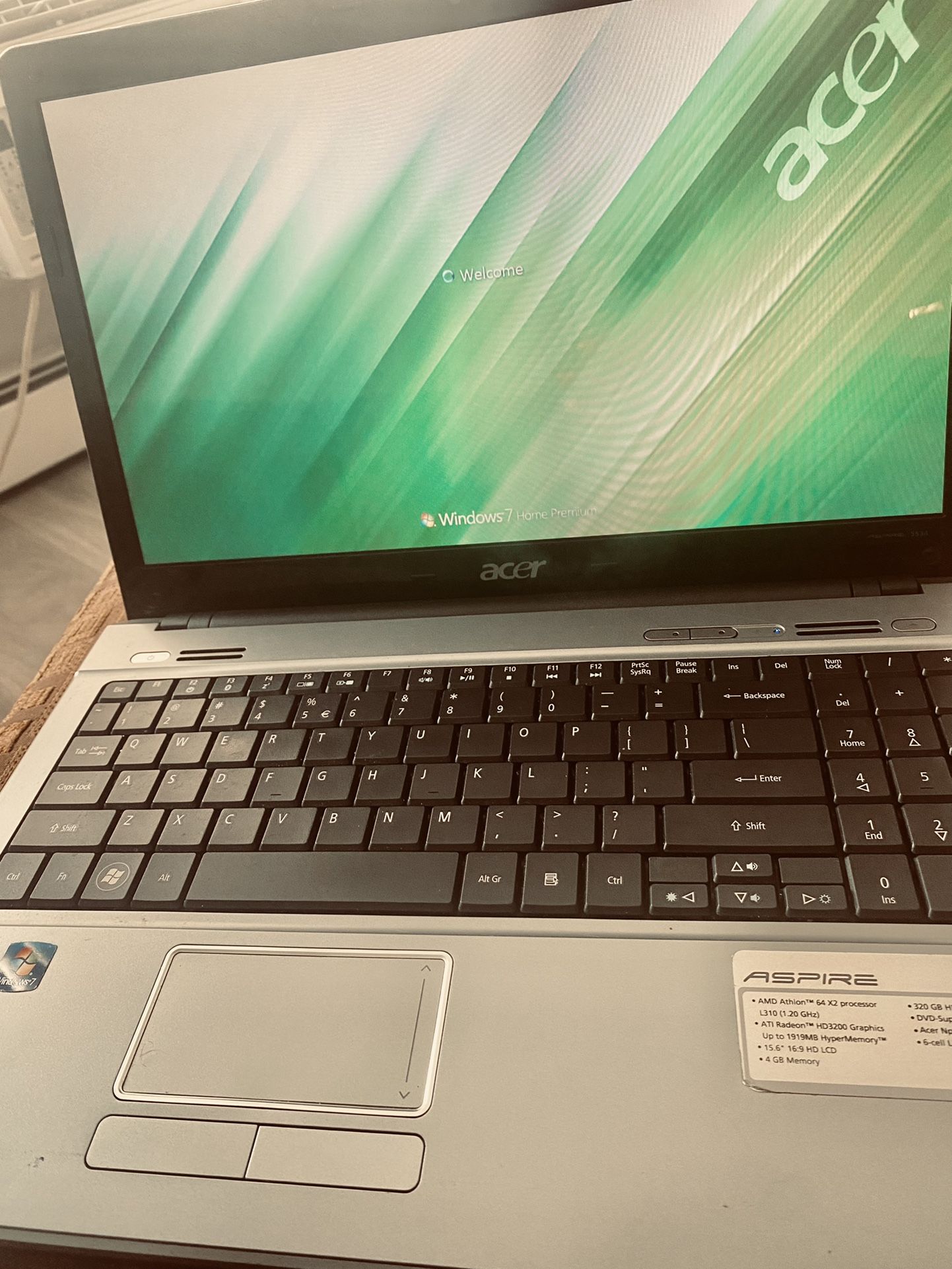 Cheap Starter Laptop (model 5534)