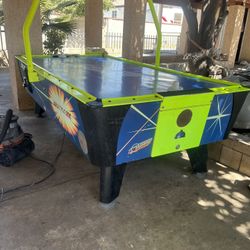 Air Hockey Table 