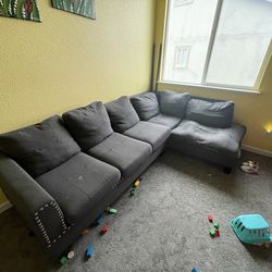 Free Couch in Antioch