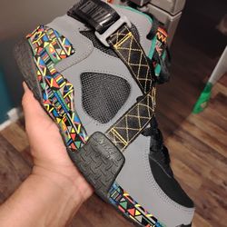 AIRAIDS SIZE 9.5 
