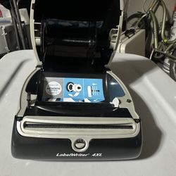 Dymo 4XL label maker with cables