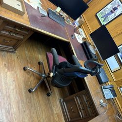  Office Desk & Furniture