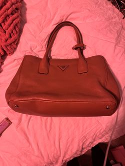 *BRAND NEW*PRADA Beige purse without tag