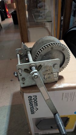 Vintage Fulton Milwaukee Hand Crank Winch Industrial Steel Gear Tool Collectible